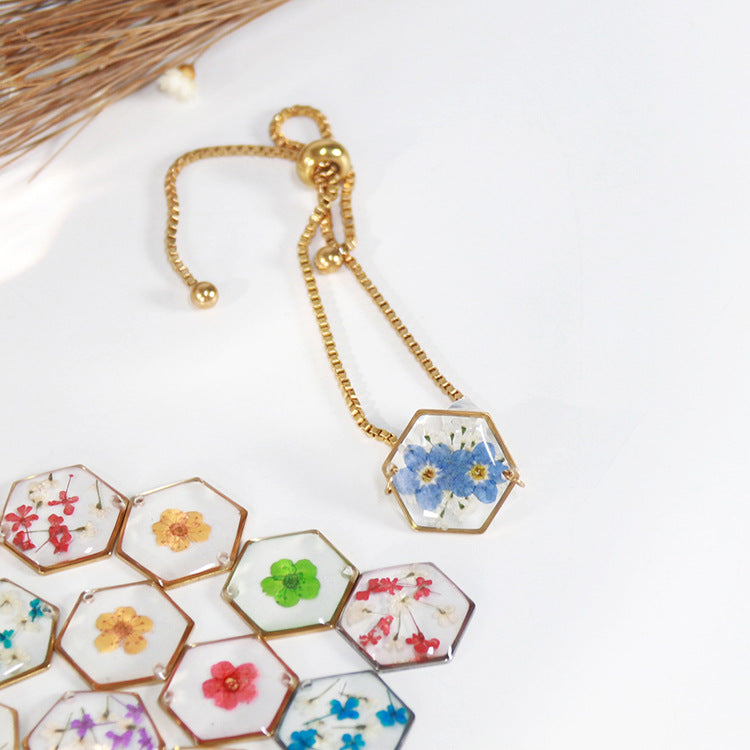 Wholesale New Hexagonal Dried Flower Bracelet Gold Silver Color Small Flower Forget-Me-Not Dried Flower Stainless Steel Chain